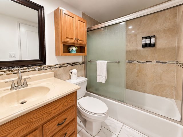 3901 S Ocean Dr 5A, Hollywood, FL 33019