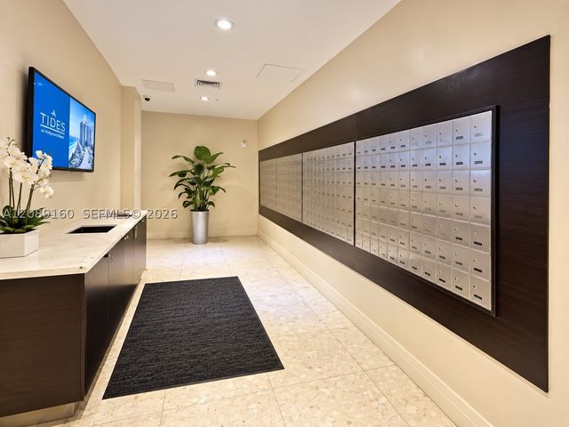 3901 S Ocean Dr 5A, Hollywood, FL 33019