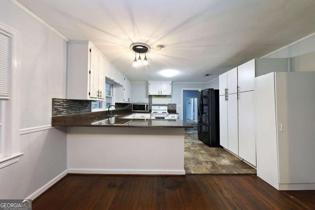 1309 Remington Avenue, Thomasville, GA 31792