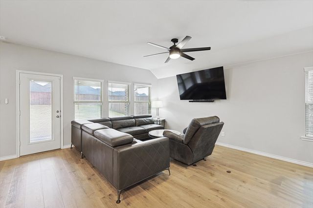 121 Condor Pass, Caddo Mills, TX 75135