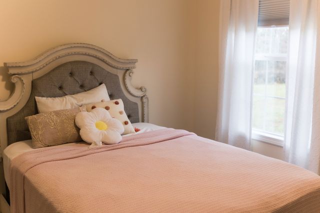 658 Springwater Dr, Summertown, TN 38483