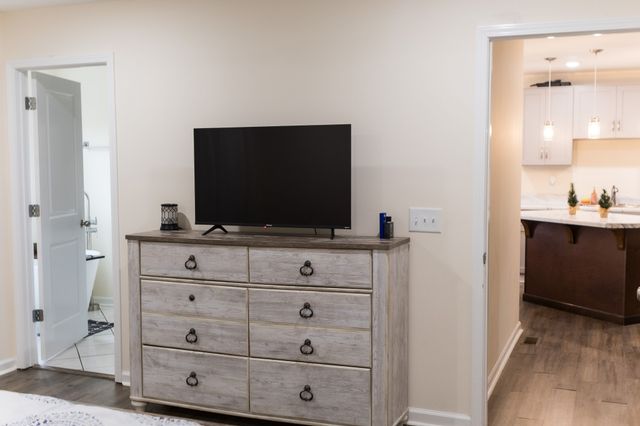 658 Springwater Dr, Summertown, TN 38483