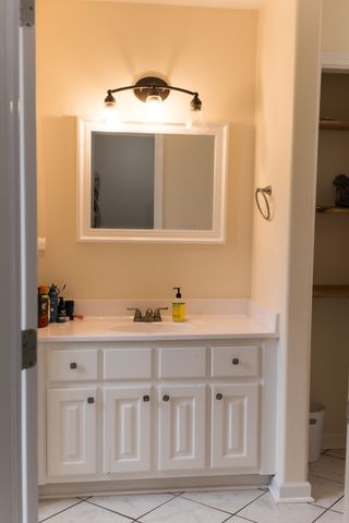 658 Springwater Dr, Summertown, TN 38483