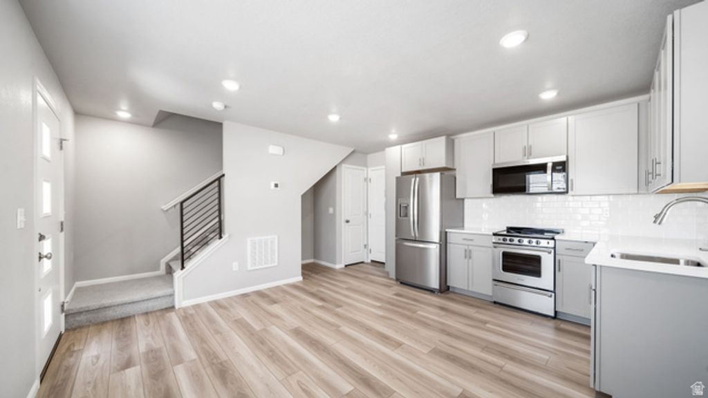 535 N BEAVER LN, Saratoga Springs, UT 84045 — photo 4