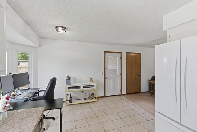 249 S Lulwood Avenue, Springfield, MO 65802