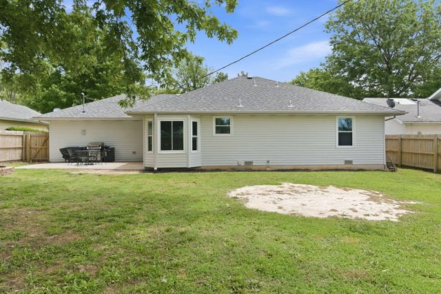 249 S Lulwood Avenue, Springfield, MO 65802