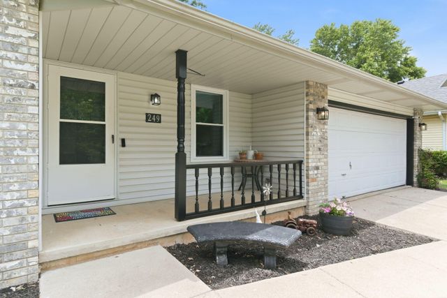 249 S Lulwood Avenue, Springfield, MO 65802