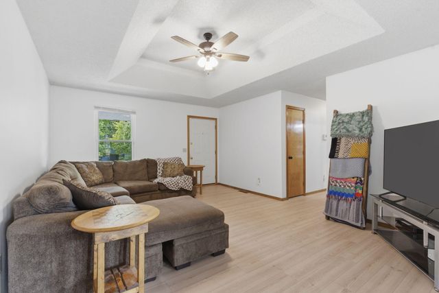 249 S Lulwood Avenue, Springfield, MO 65802