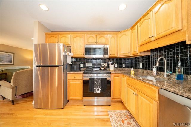 4331 Berkley Place Q2, Hamburg, NY 14075