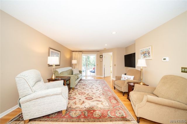 4331 Berkley Place Q2, Hamburg, NY 14075