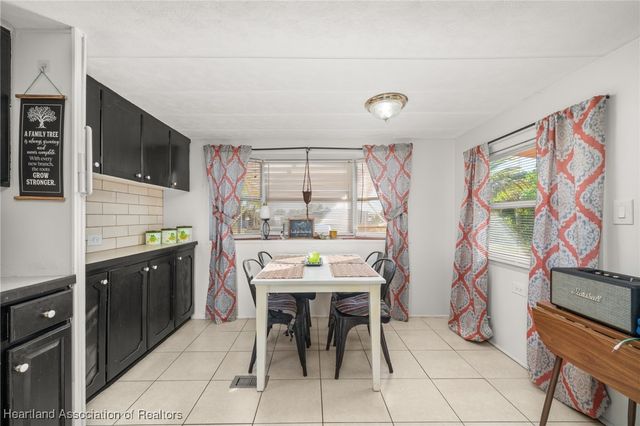 1303 Wightman Avenue, Sebring, FL 33870