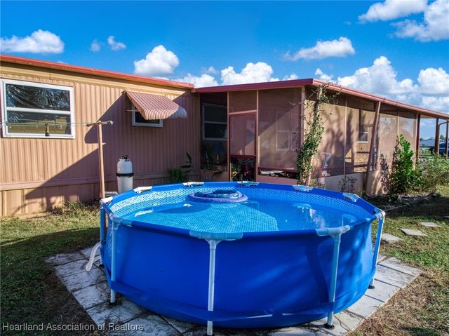 1303 Wightman Avenue, Sebring, FL 33870