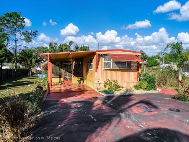 1303 Wightman Avenue, Sebring, FL 33870