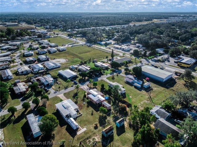 1303 Wightman Avenue, Sebring, FL 33870