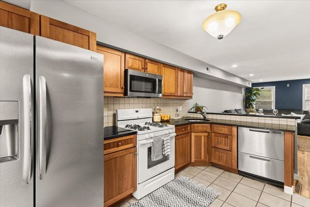 702 Brookline Way 702, Rockland, MA 02370