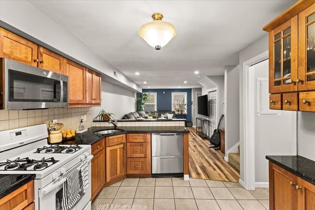 702 Brookline Way 702, Rockland, MA 02370