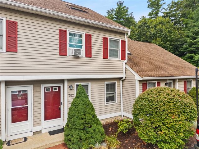 702 Brookline Way 702, Rockland, MA 02370