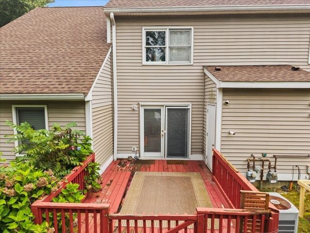 702 Brookline Way 702, Rockland, MA 02370