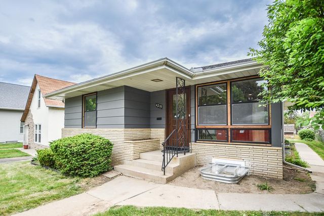 4219 Monroe Street NE, Columbia Heights, MN 55421