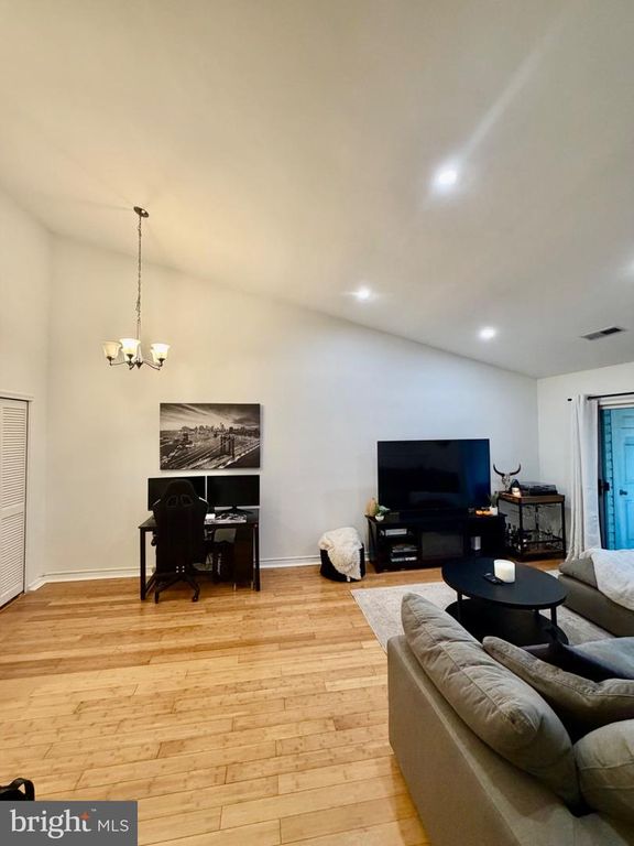 35011 BENNETT PL, SOUTHAMPTON, PA 18966 — photo 4