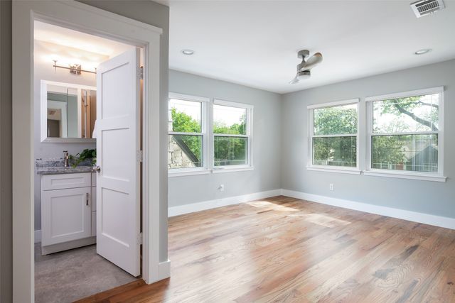 5120 Maple Springs Boulevard, Dallas, TX 75235