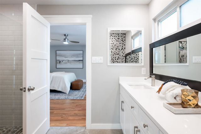 5120 Maple Springs Boulevard, Dallas, TX 75235