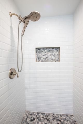 5120 Maple Springs Boulevard, Dallas, TX 75235