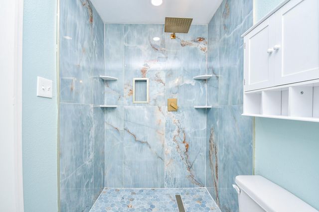 9536 Windswept Lane 9536, Houston, TX 77063