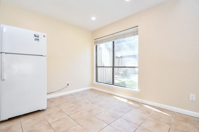 9536 Windswept Lane 9536, Houston, TX 77063