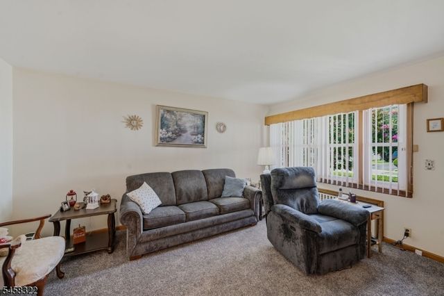59 Huron Ave, Clifton City, NJ 07013