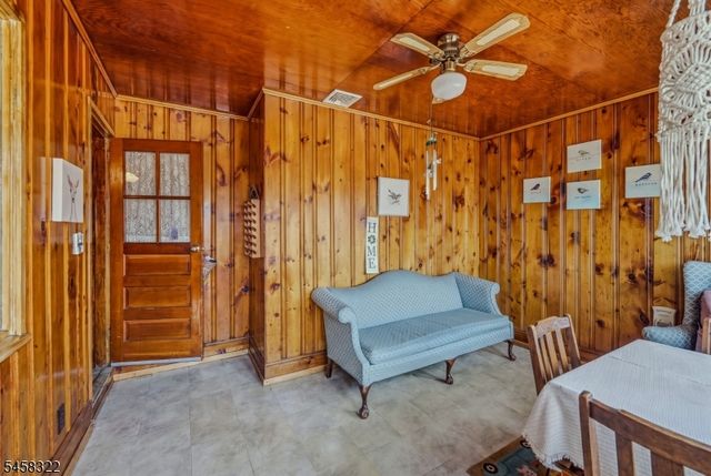 59 Huron Ave, Clifton City, NJ 07013