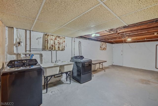 59 Huron Ave, Clifton City, NJ 07013