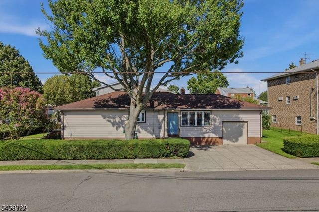 59 Huron Ave, Clifton City, NJ 07013