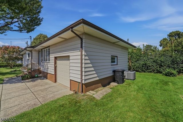 59 Huron Ave, Clifton City, NJ 07013