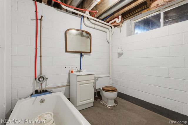 3340 Pineridge Lane, Brighton, MI 48116