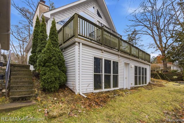 3340 Pineridge Lane, Brighton, MI 48116