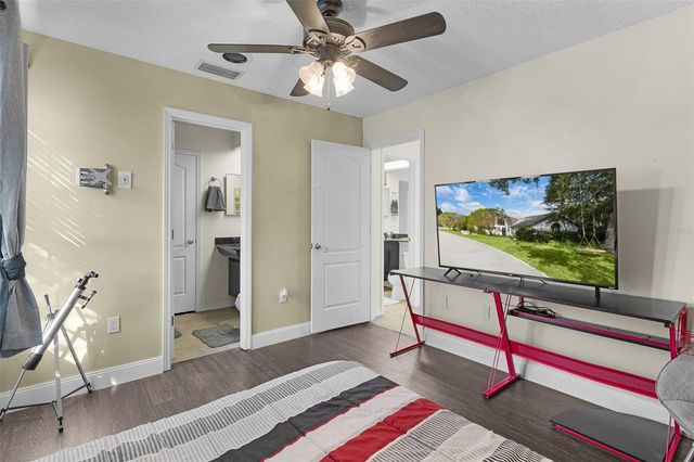34415 KINGFISH STREET, Fruitland Park, FL 34731