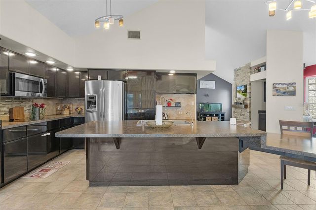 34415 KINGFISH STREET, Fruitland Park, FL 34731