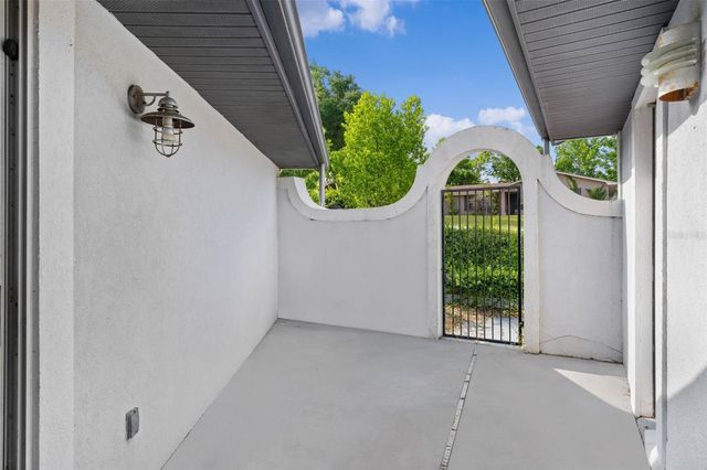 34415 KINGFISH STREET, Fruitland Park, FL 34731