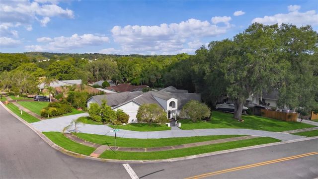 34415 KINGFISH STREET, Fruitland Park, FL 34731