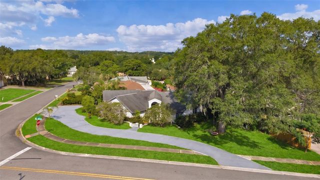 34415 KINGFISH STREET, Fruitland Park, FL 34731