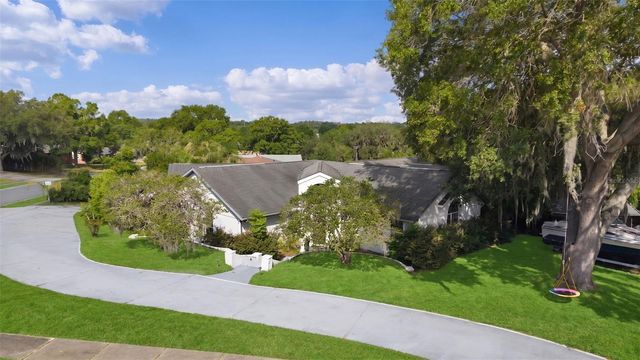 34415 KINGFISH STREET, Fruitland Park, FL 34731