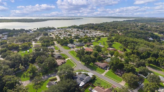 34415 KINGFISH STREET, Fruitland Park, FL 34731