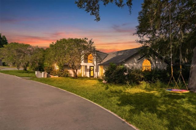 34415 KINGFISH STREET, Fruitland Park, FL 34731