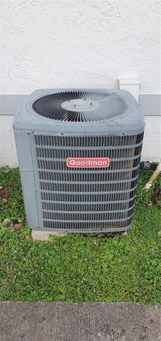 6702 SW 152nd Pl 28-02, Miami, FL 33193