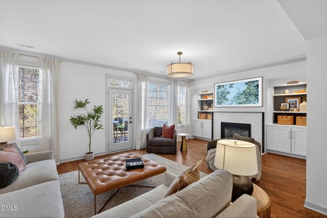 371 Bridgegate Drive, Cary, NC 27519