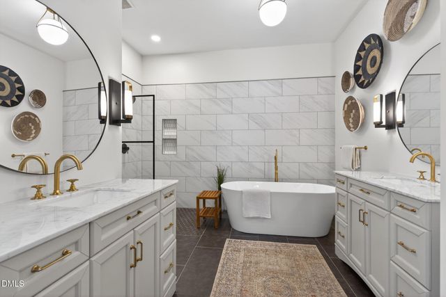 371 Bridgegate Drive, Cary, NC 27519