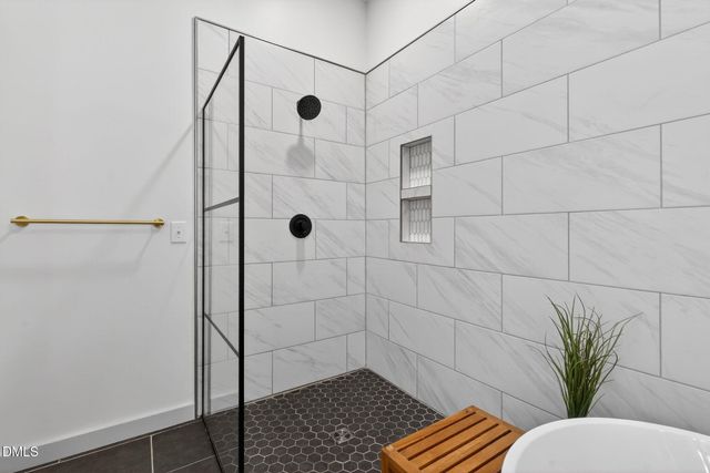 371 Bridgegate Drive, Cary, NC 27519