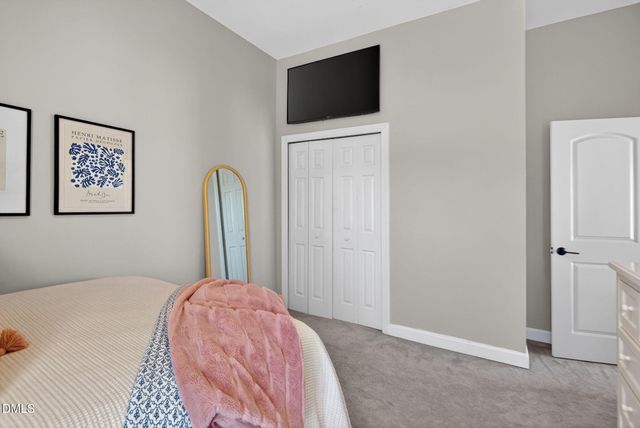 371 Bridgegate Drive, Cary, NC 27519