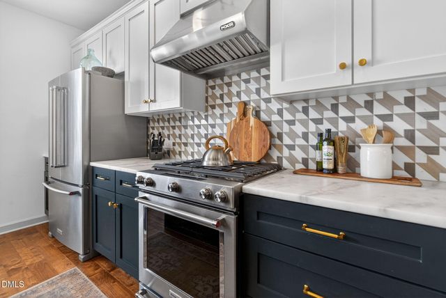 371 Bridgegate Drive, Cary, NC 27519